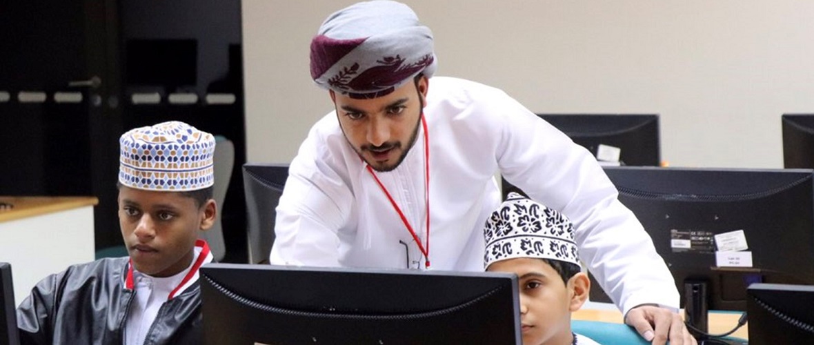 SQU Organizes Technology Camp for Kids